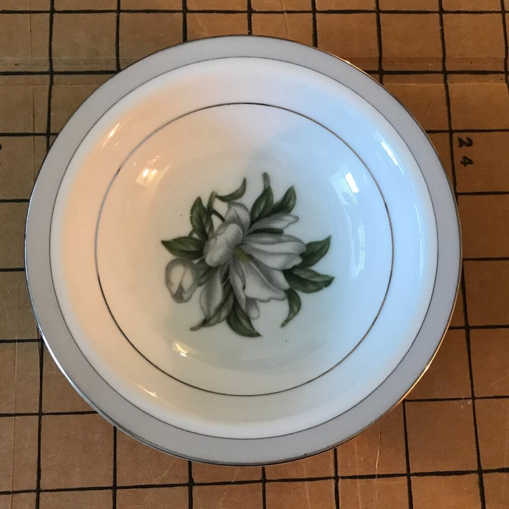 Vintage Wentworth Fine China - Yolanda Pattern 5-1/2" bowls